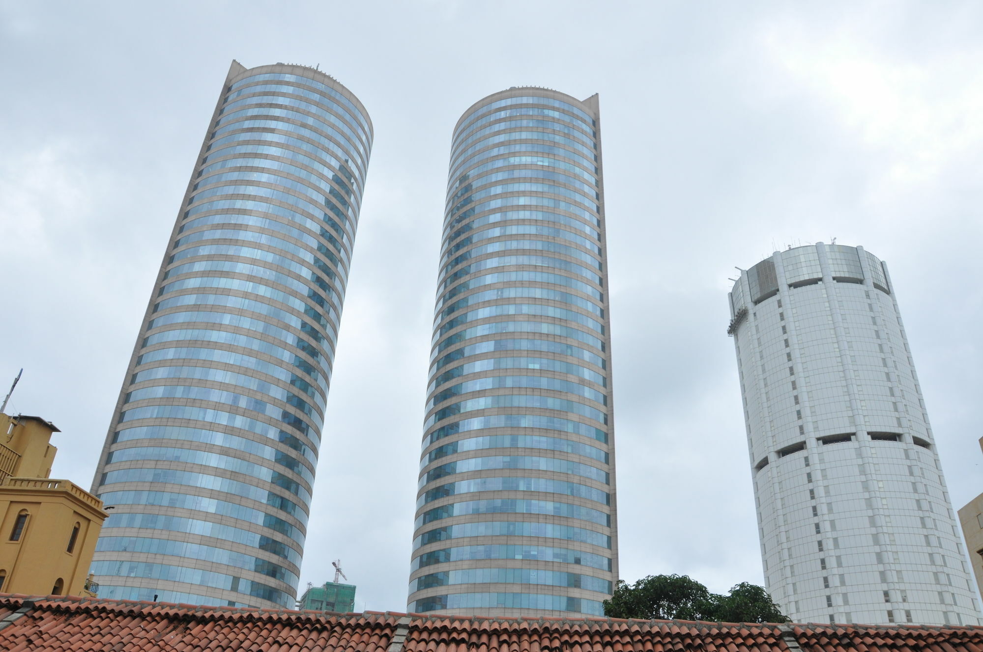 Fairway Colombo - Sri Lanka'S First Hotel With Robot Technology Exteriér fotografie