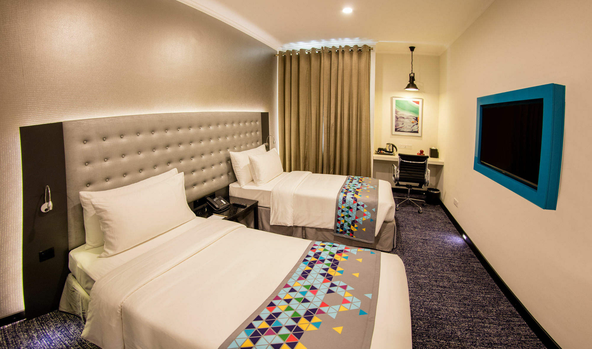 Fairway Colombo - Sri Lanka'S First Hotel With Robot Technology Exteriér fotografie