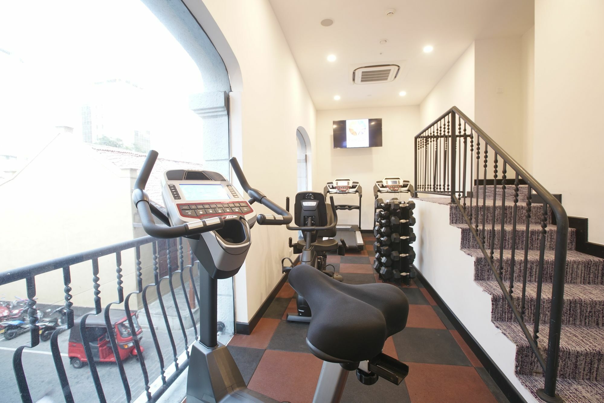 Fairway Colombo - Sri Lanka'S First Hotel With Robot Technology Exteriér fotografie
